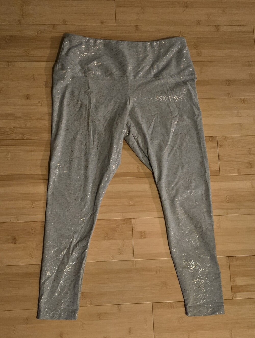 Lysse Gray Metallic Shine Leggings